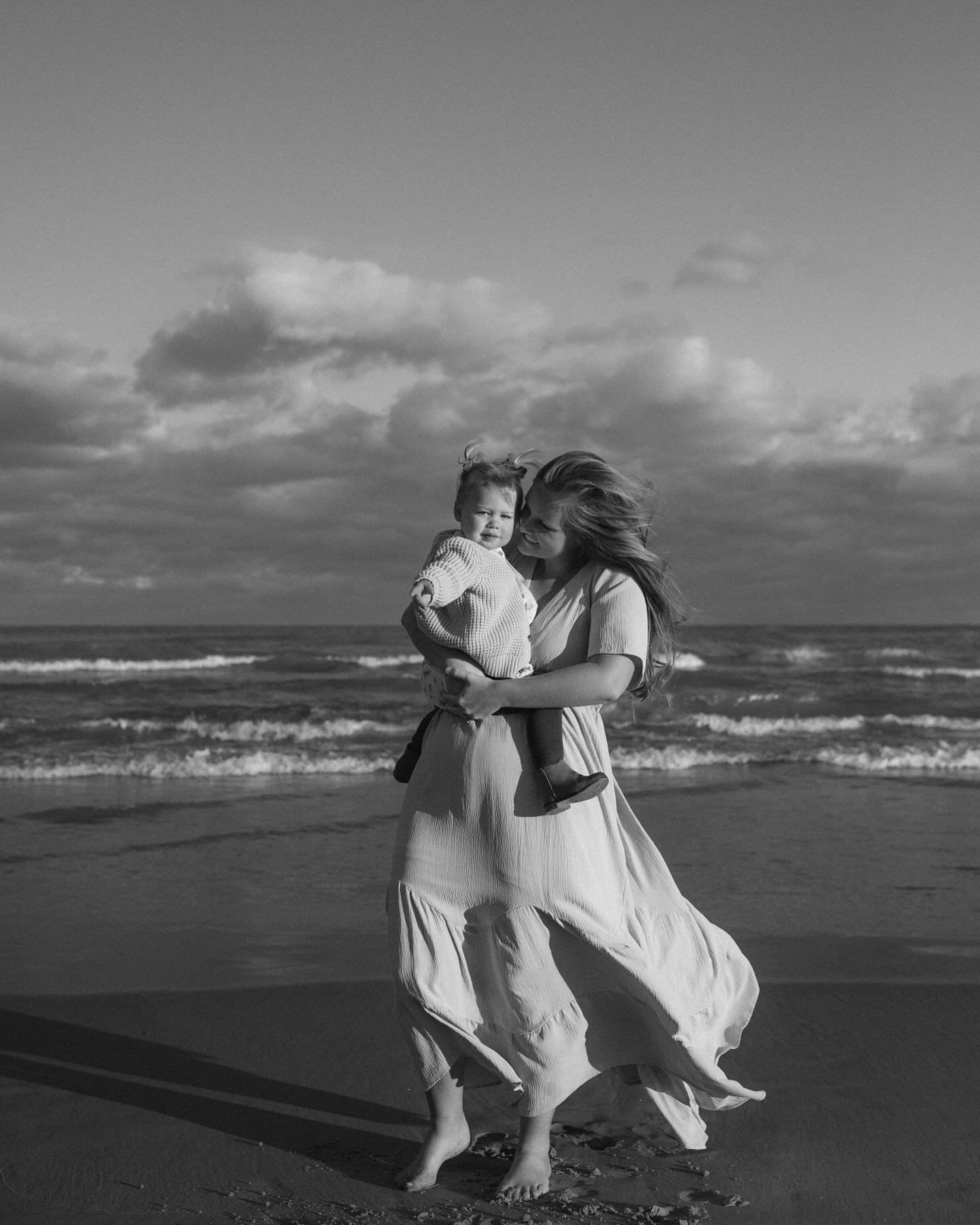 I love going through sessions from the previous year to finally share. I think of how much life has happened between this day and now and am reminded how special it is to document other people&rsquo;s lives with my camera. they will never get this mo