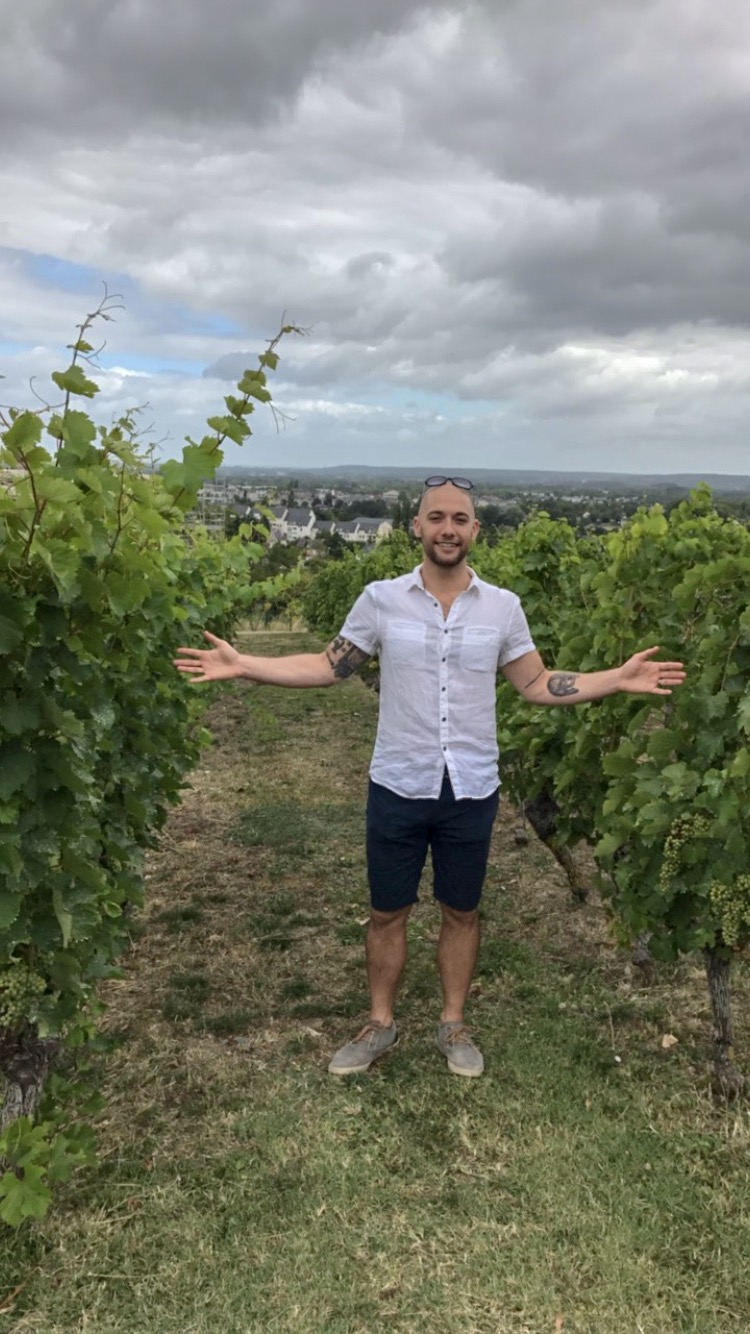 the Loire Valley, the breadbasket of the nation and also one of the premier wine growing regions in France, which means also in the entire world.