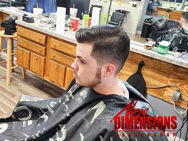 The magic happens when you come to the right place!
#newdimensionsbarbershop #freshfades