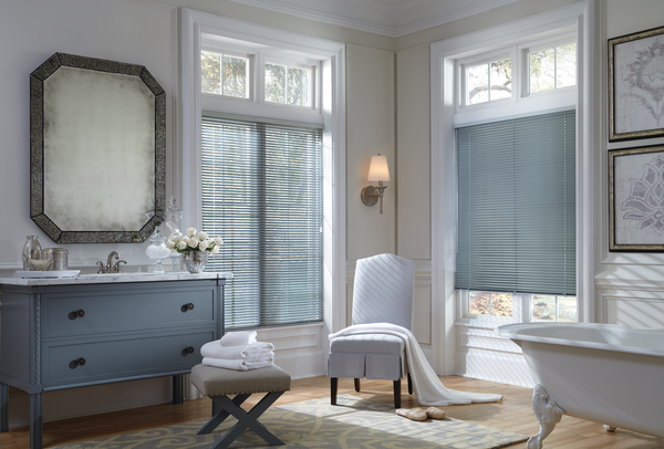 2014_MPM_Standard Cordlock_Aluminum Blinds_Bathroom.png