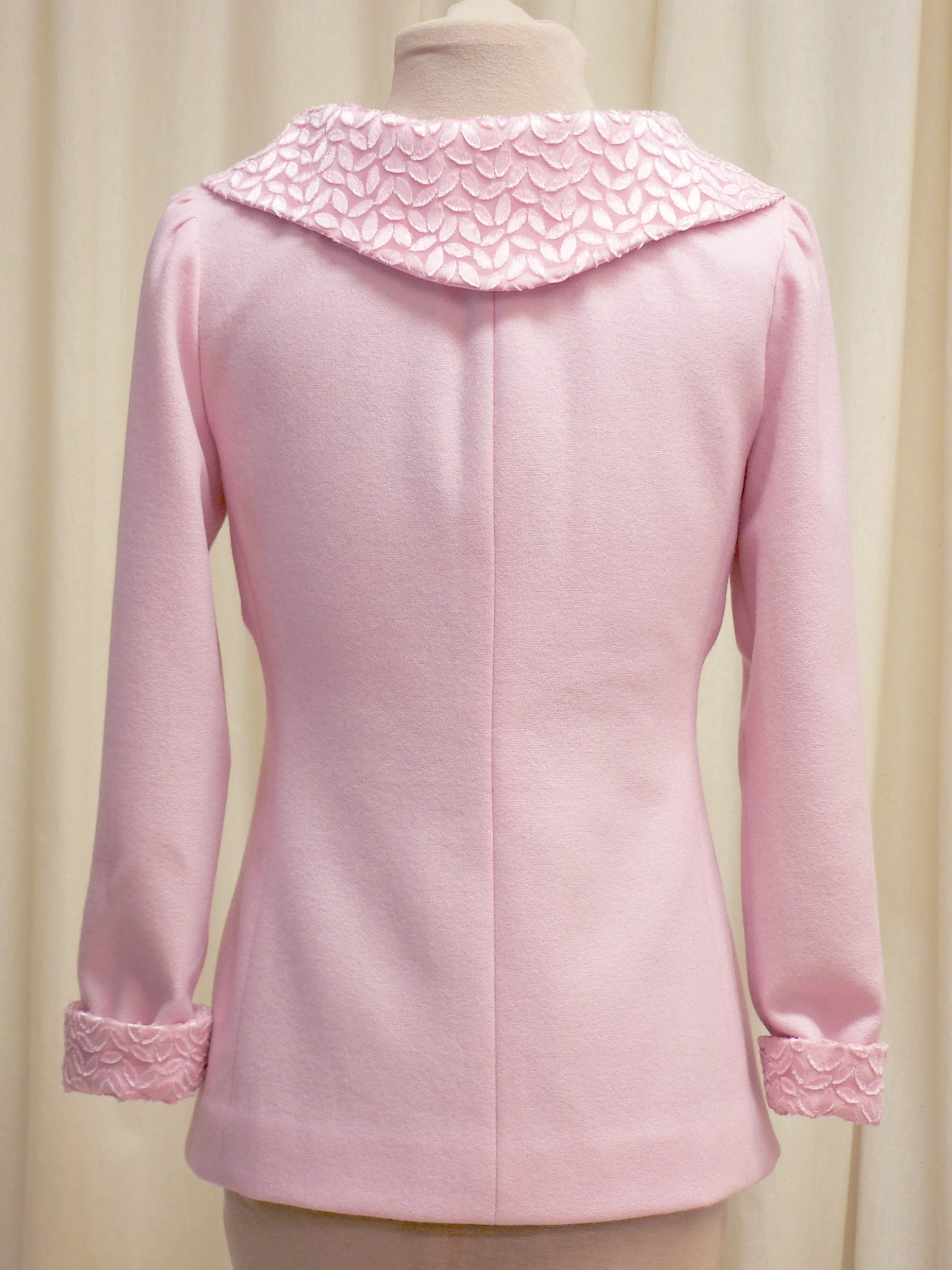 jacket24_back.jpg
