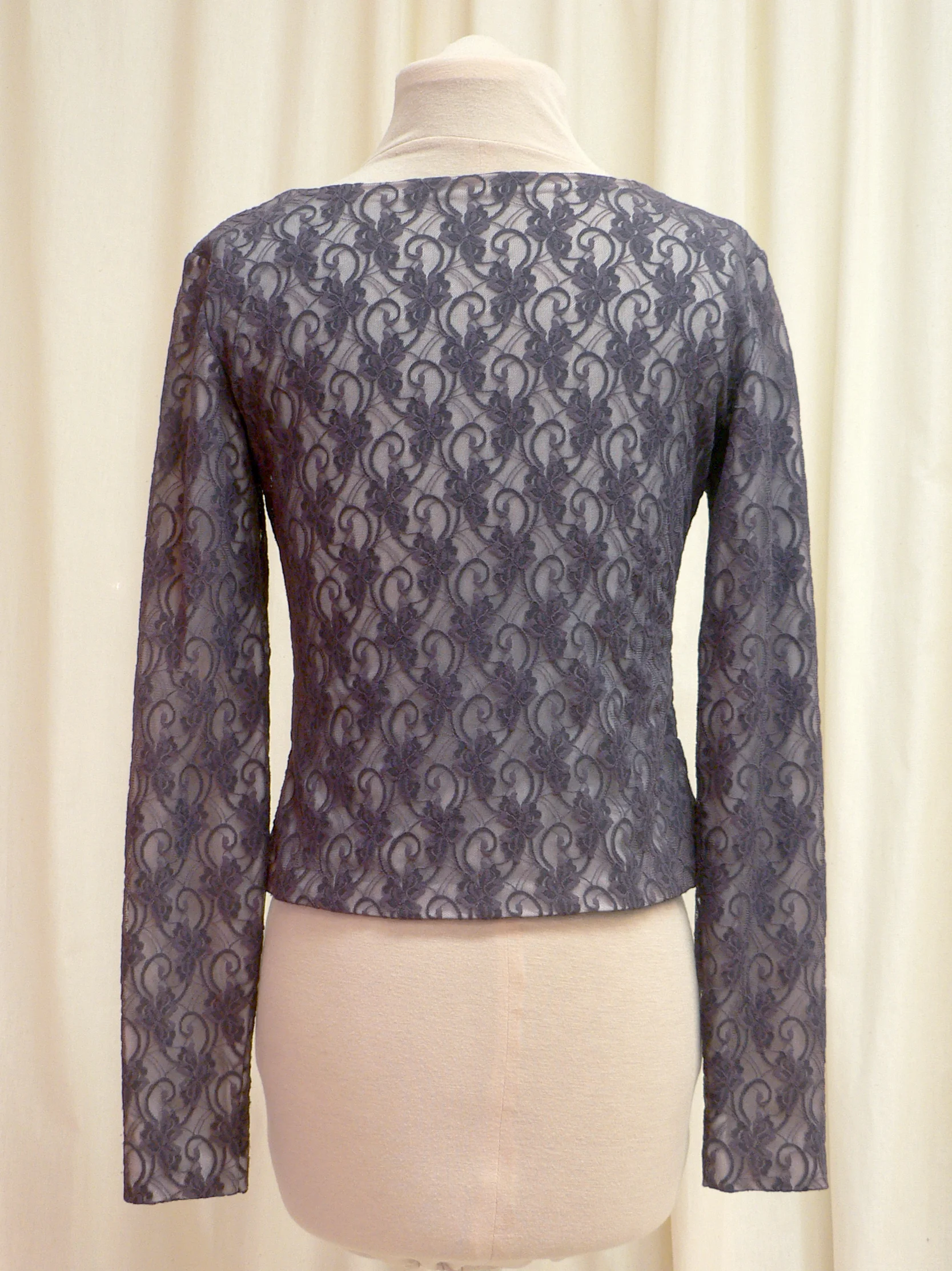 blouse02_back.jpg