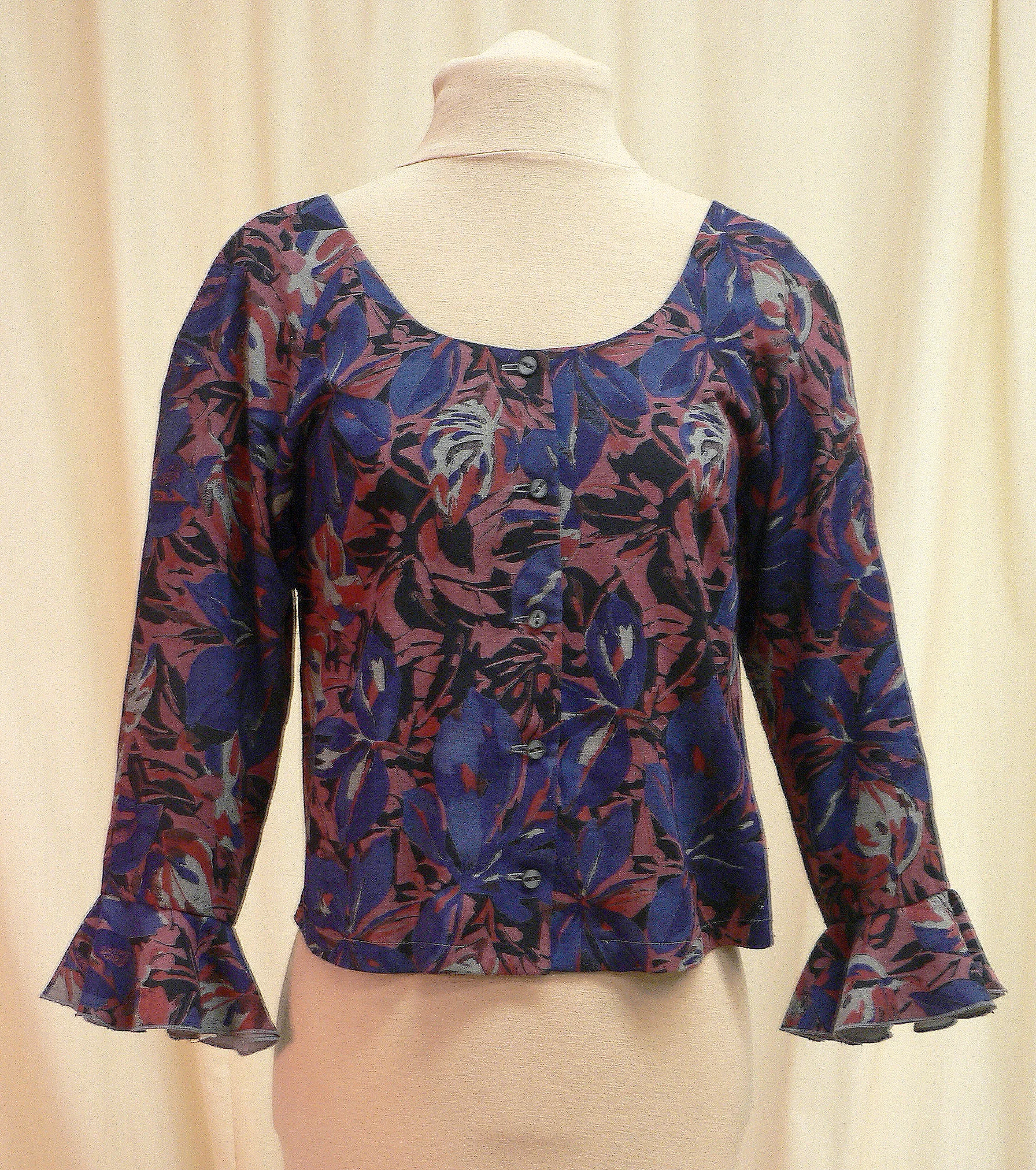 blouse05_front.jpg