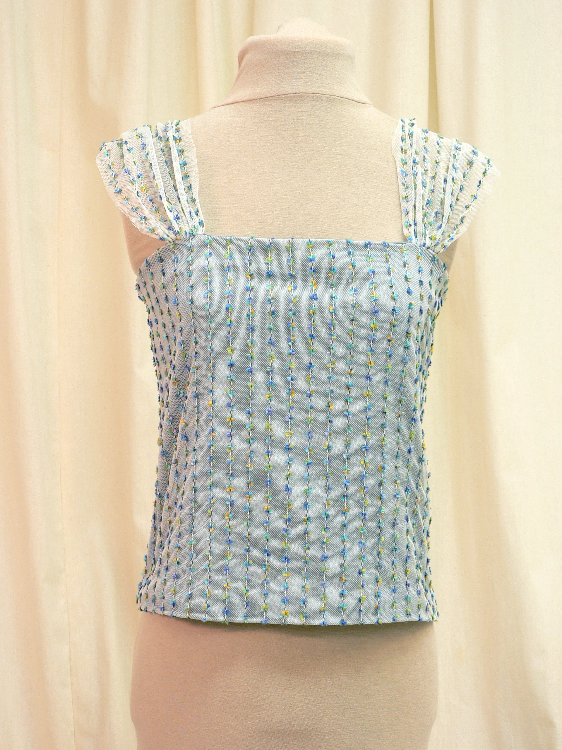 blouse11_front2.jpg