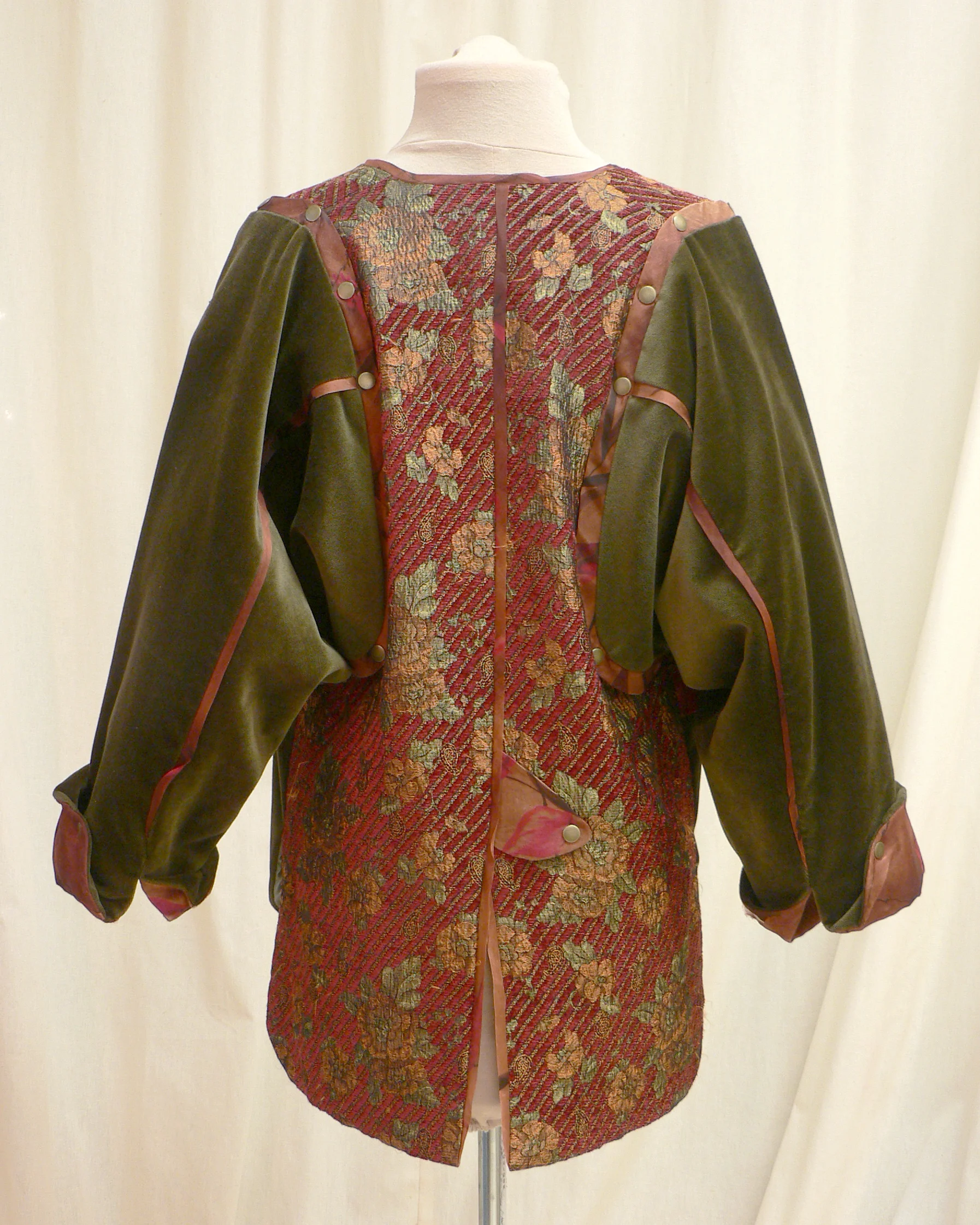 jacket06_back.jpg
