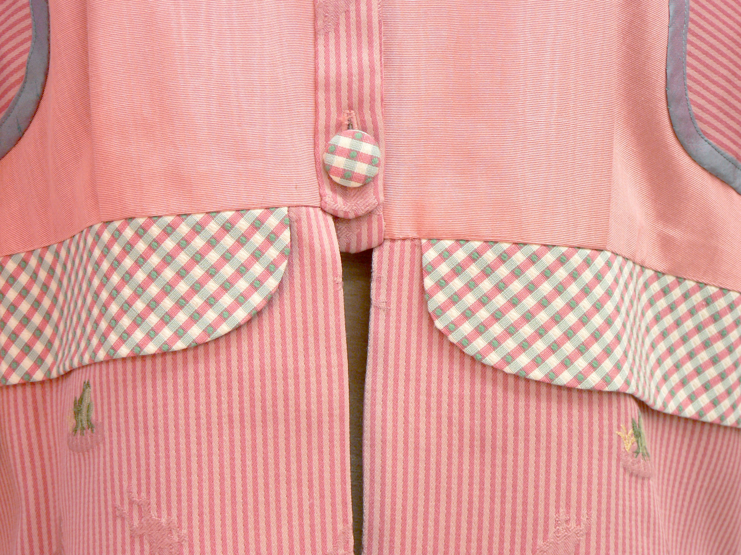 jacket14_fabric_detail1.jpg