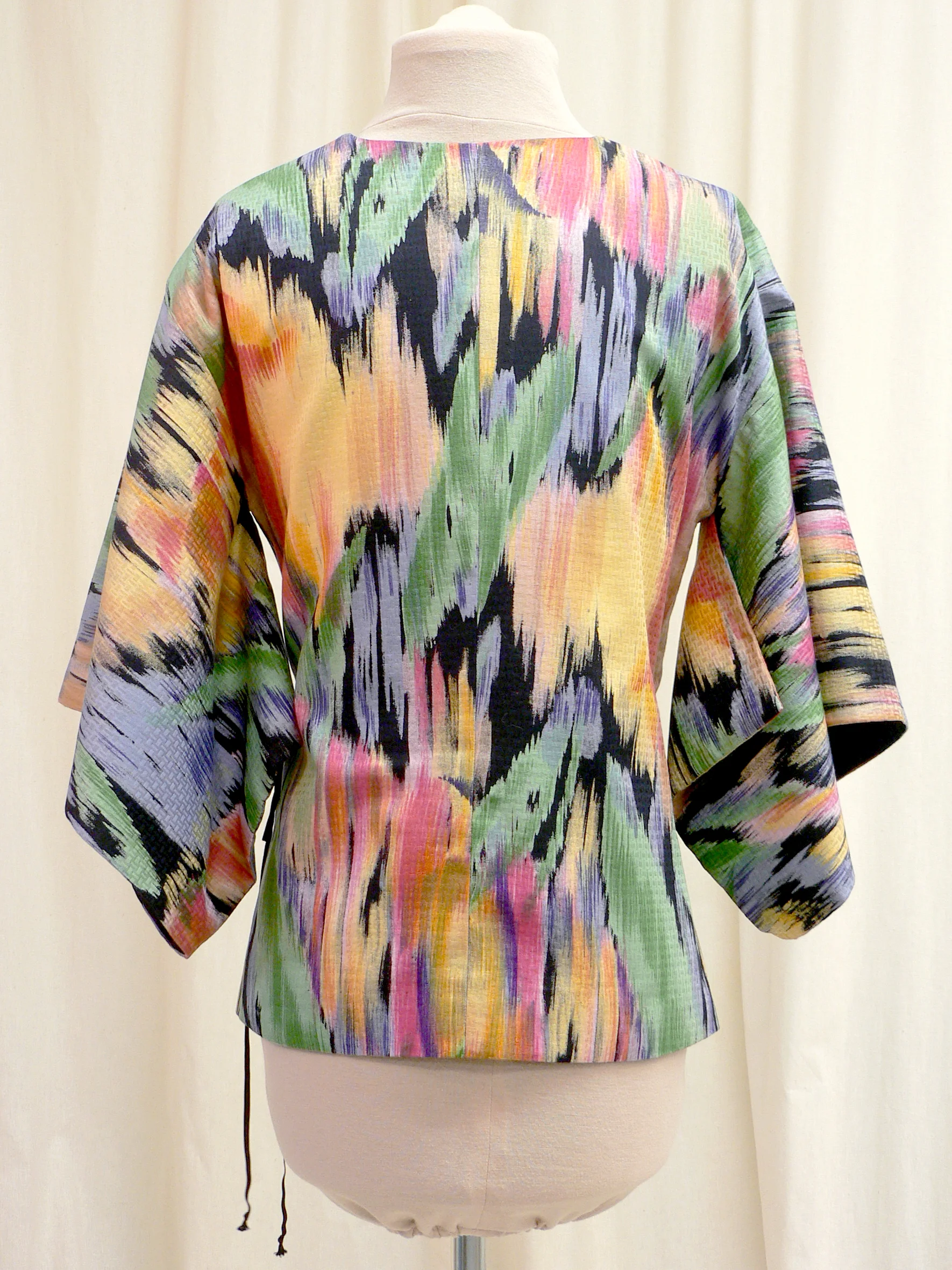 jacket18_back.jpg