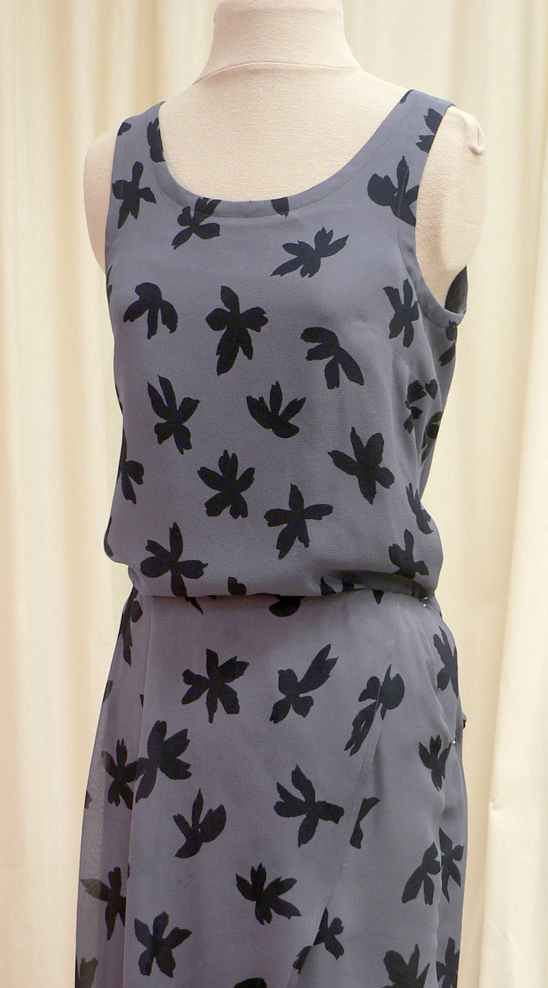 ensemble04_front_detail4.jpg