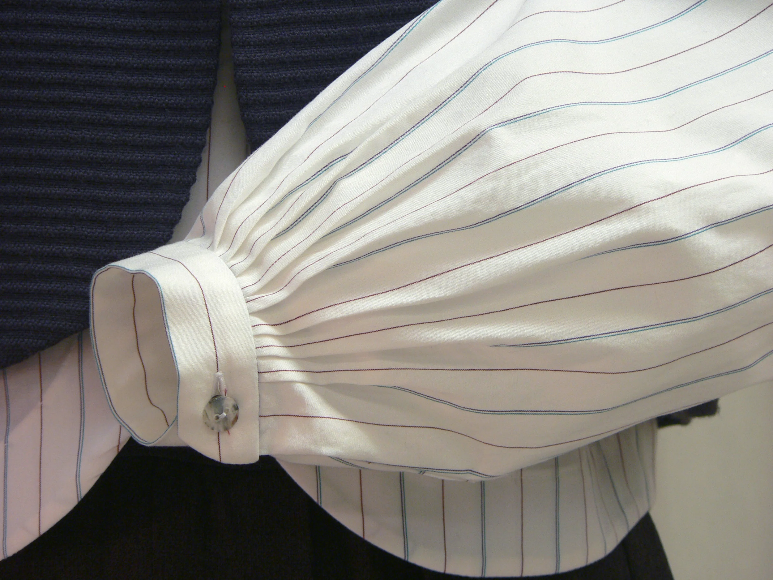 ensemble08_sleeve_detail.jpg