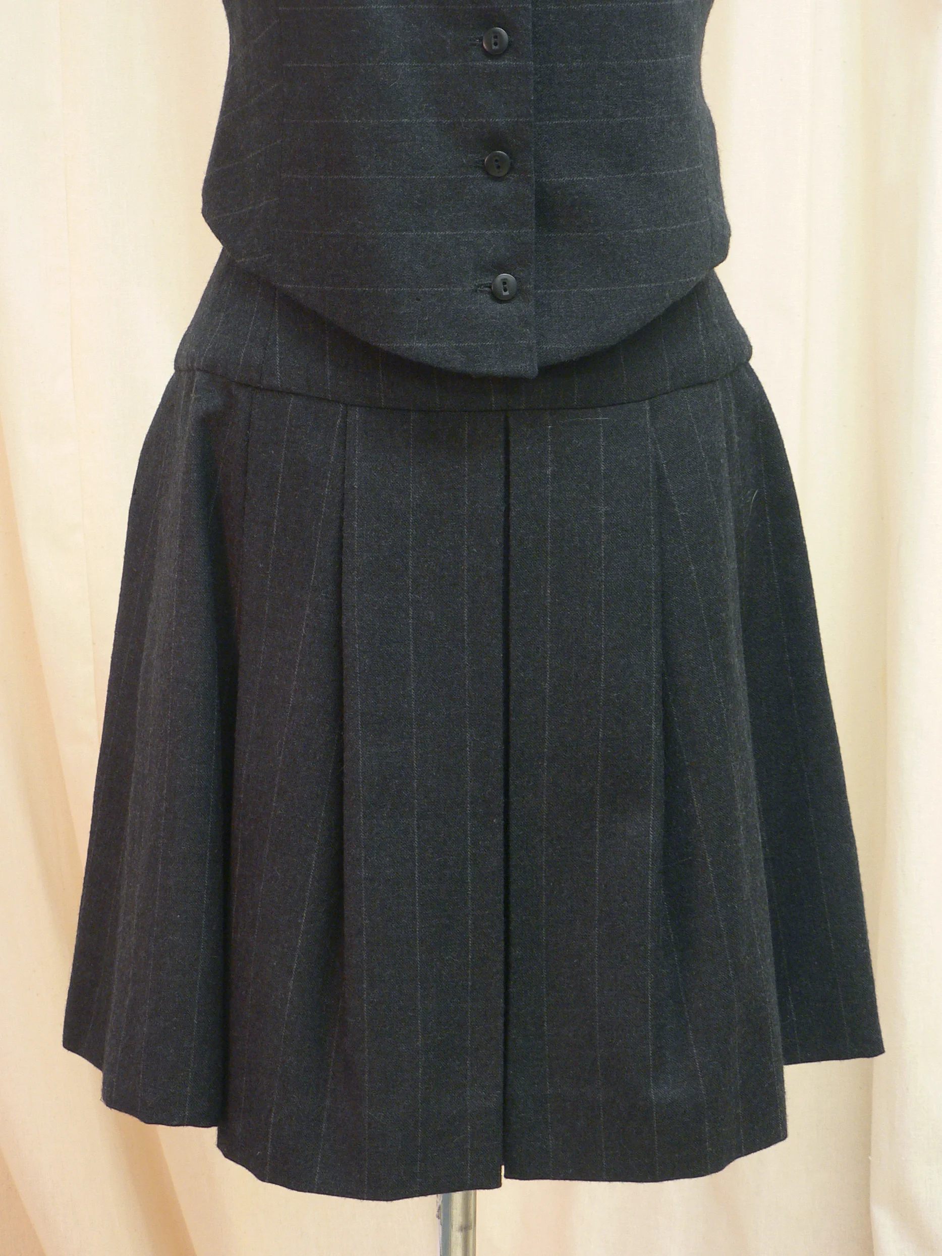 ensemble14_skirt_detail.jpg