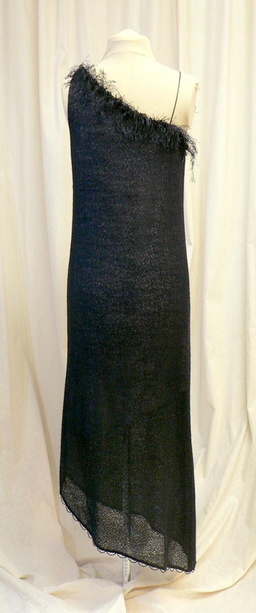 dressy001_back_cropped.jpg