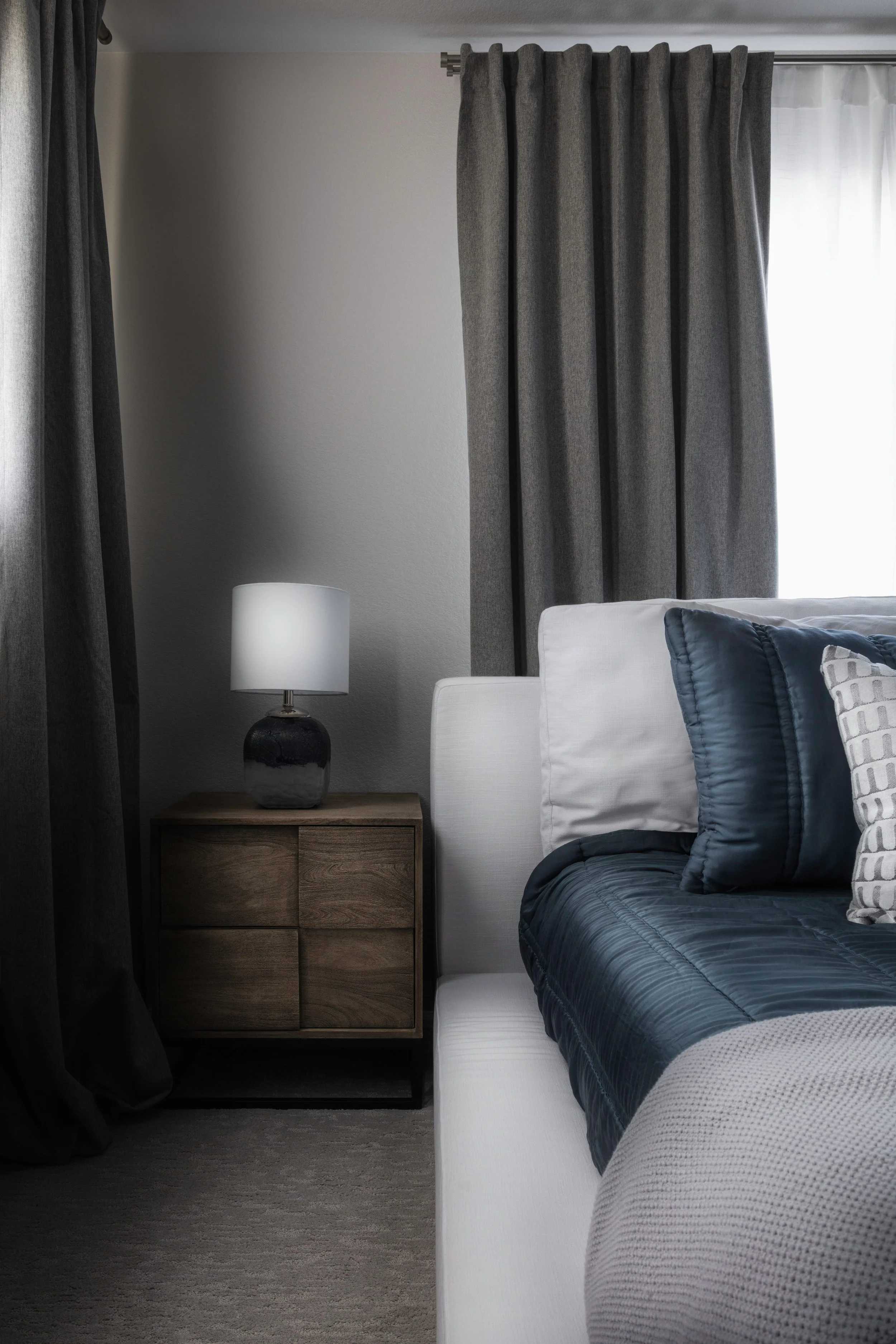 ALD-EM-11-PrimaryBedroomVignette.jpg