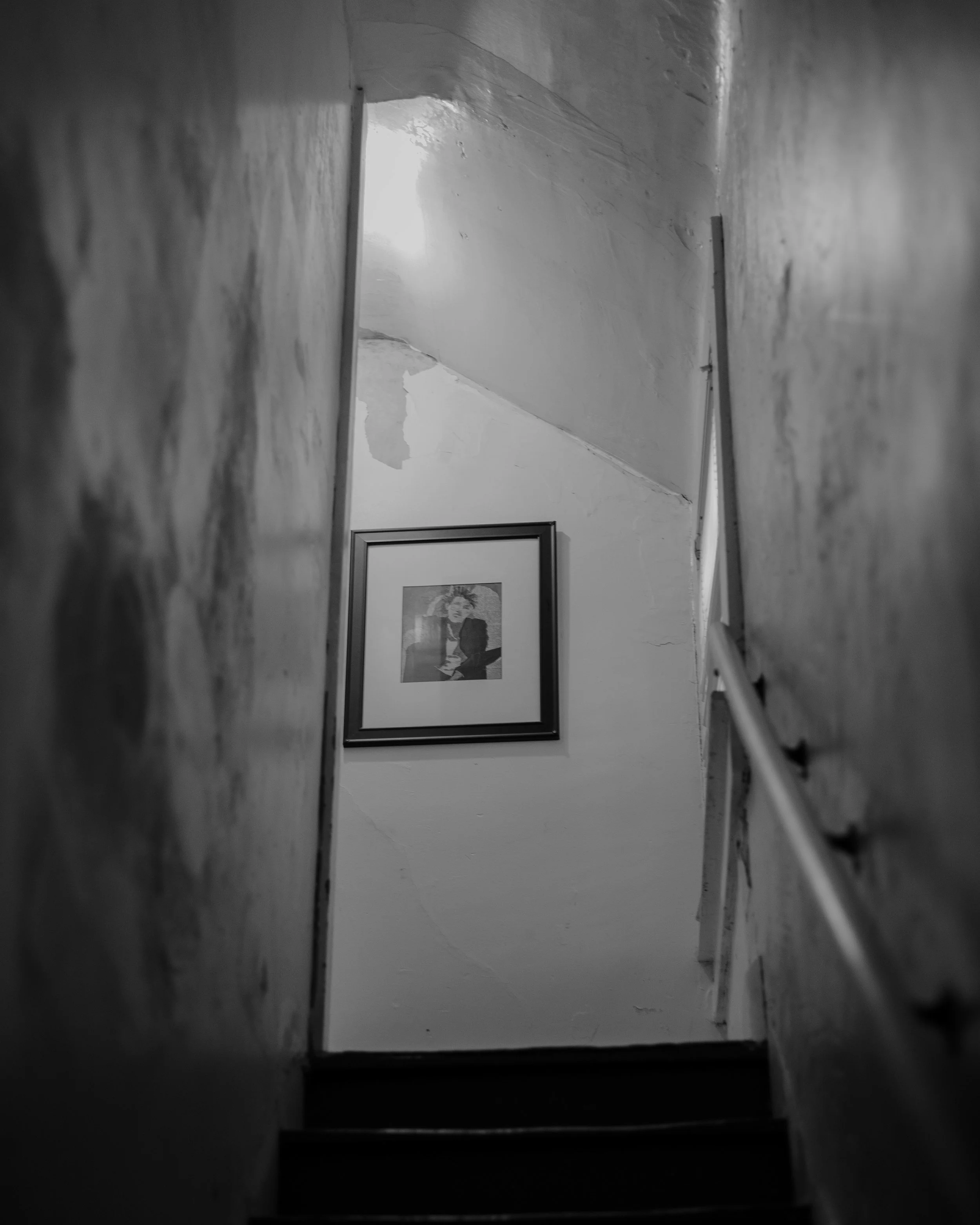 Looky Loo 2_Julies House-2.JPG