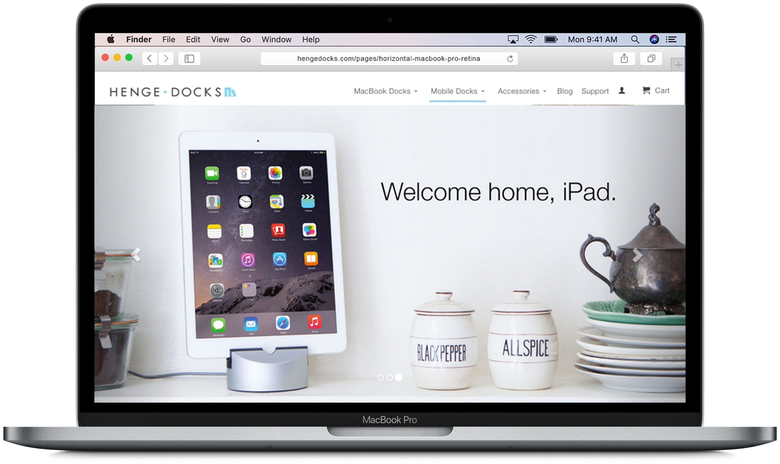 Henge-Docks-MacBook-in-situ-3.png