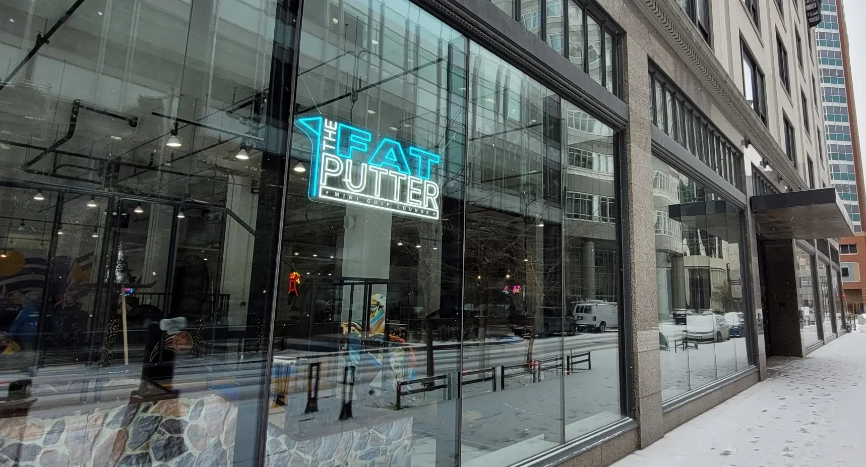 The Fat Putter Des Moines, IA: 27 holes. Delicious drinks. Beautiful mayhem.