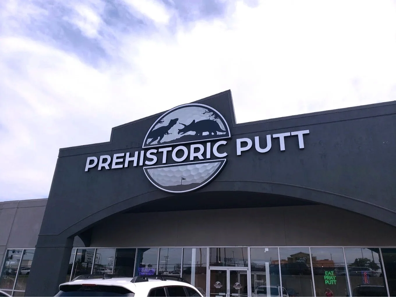 Prehistoric Putt Independence, MO: Suburban jungle. 45 wild holes. Midwest weird.