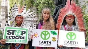      

 
   Según algunos expertos y estudiosos del tema, el delito de ecocidio fue eliminado de los borradores del Estatuto de Roma por la Comisión de Derecho Internacional de la ONU de forma irregular, poco antes de su aprobación. 11/02/2021 
 



