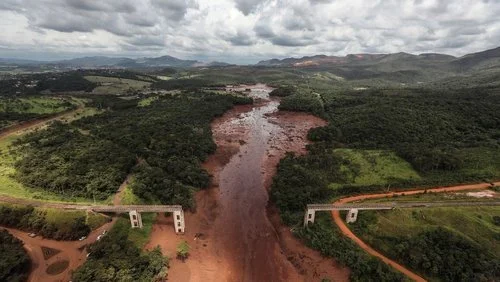      

 
   “ La duda no es si el ecocidio va a llegar a convertirse en un delito de la Corte Penal Internacional, sino cuándo va a llegar ”. Maite Mompó en un artículo escrito por Raúl Rejón. 13/05/2022 
 




















  
  



     