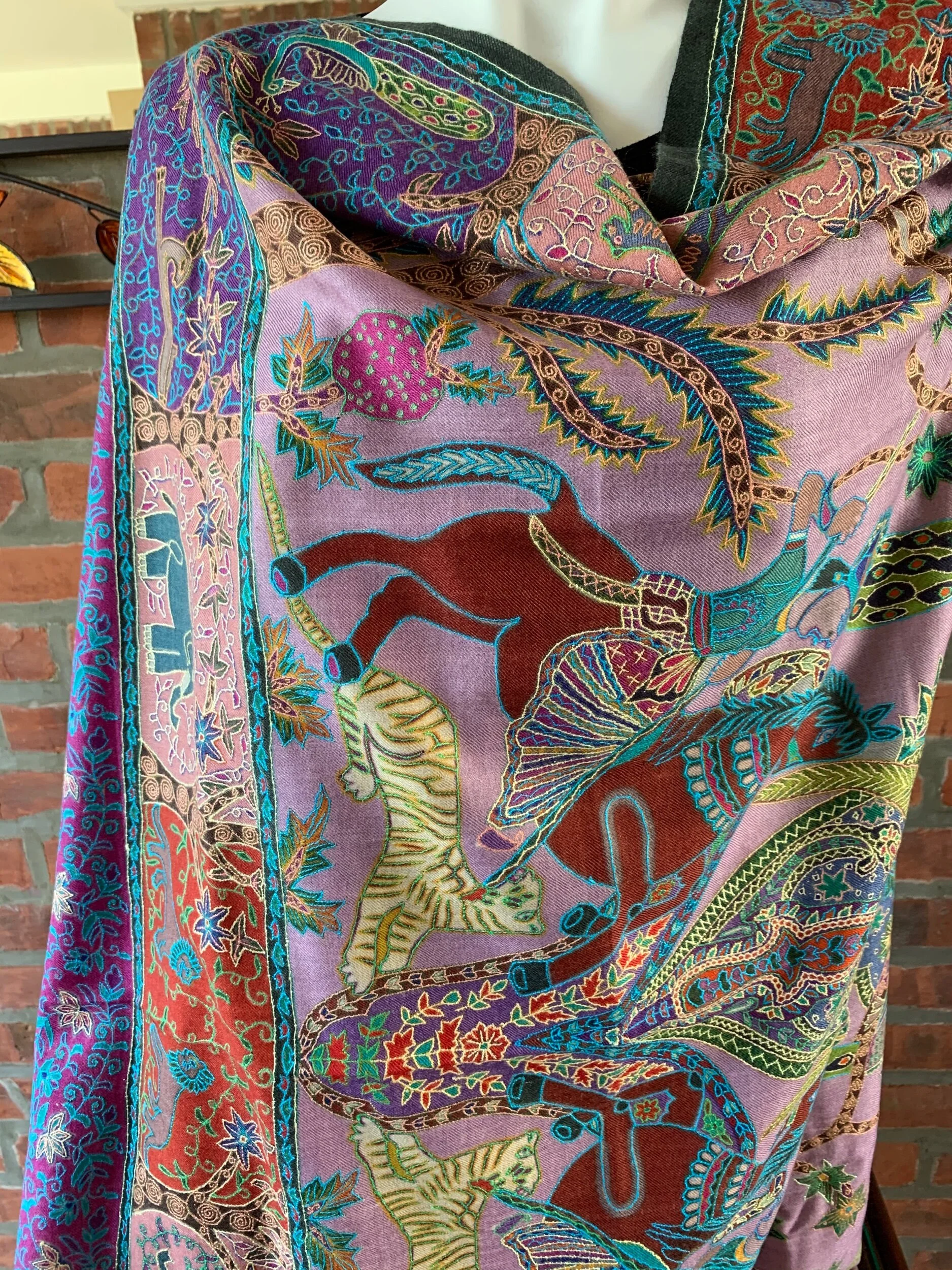 D9769675-6419-4CCF-BF16-42033E2F5CFD