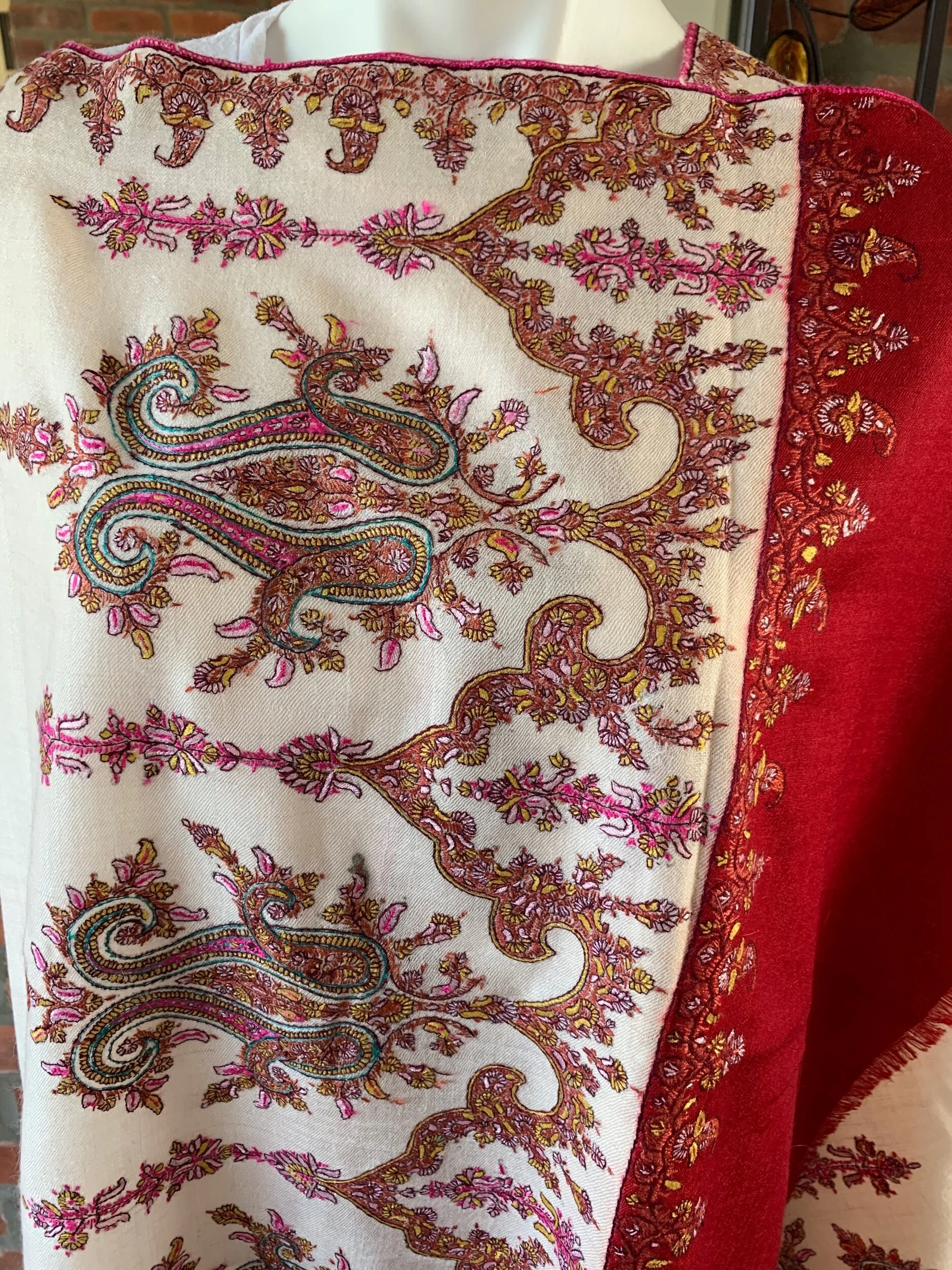 24784D1B-57B0-488A-881E-1690EDF2D103