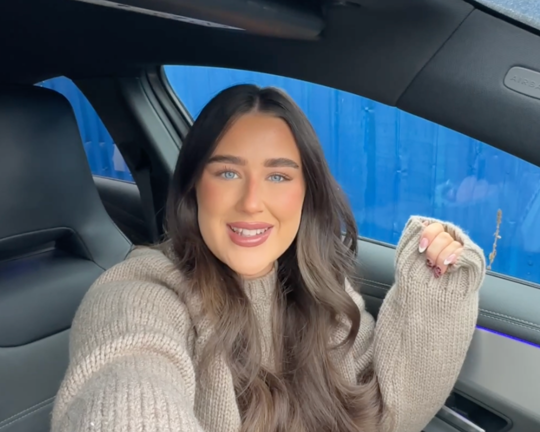 Ellie X Drivalia ⭐