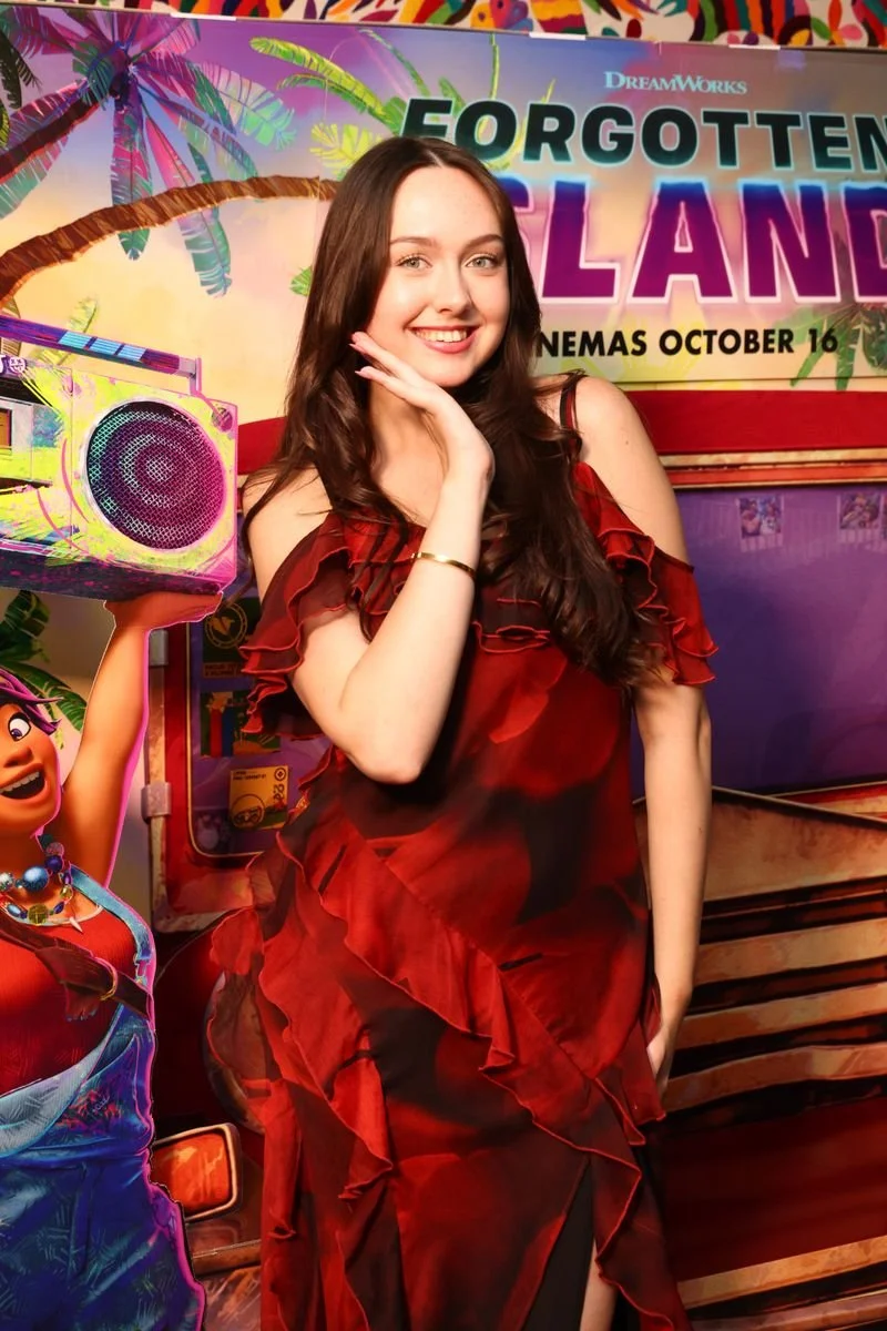 FI - Lois 3.jpg