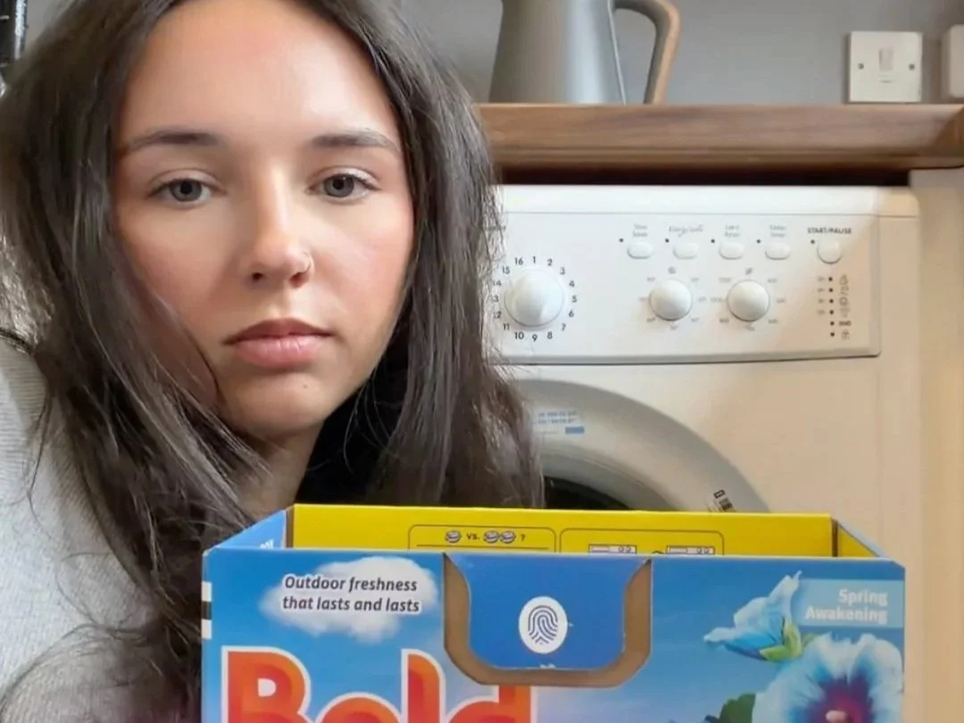 Lily Draycott X Bold