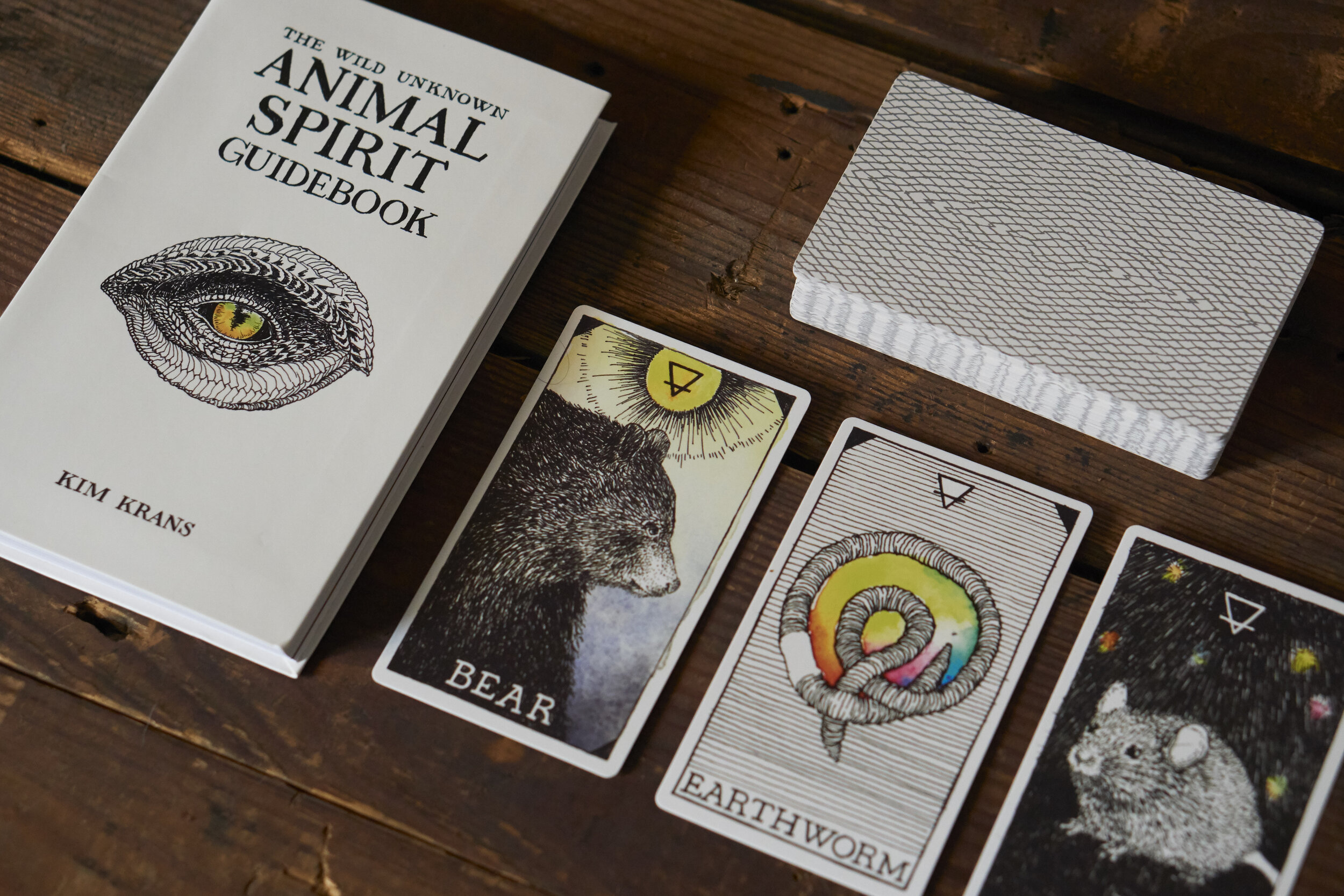SUPERLOVE 63 Sheets Tarot Cards The Wild Unknown Animal Spirit Deck Guidebook Tarot Cards Board Game Card
