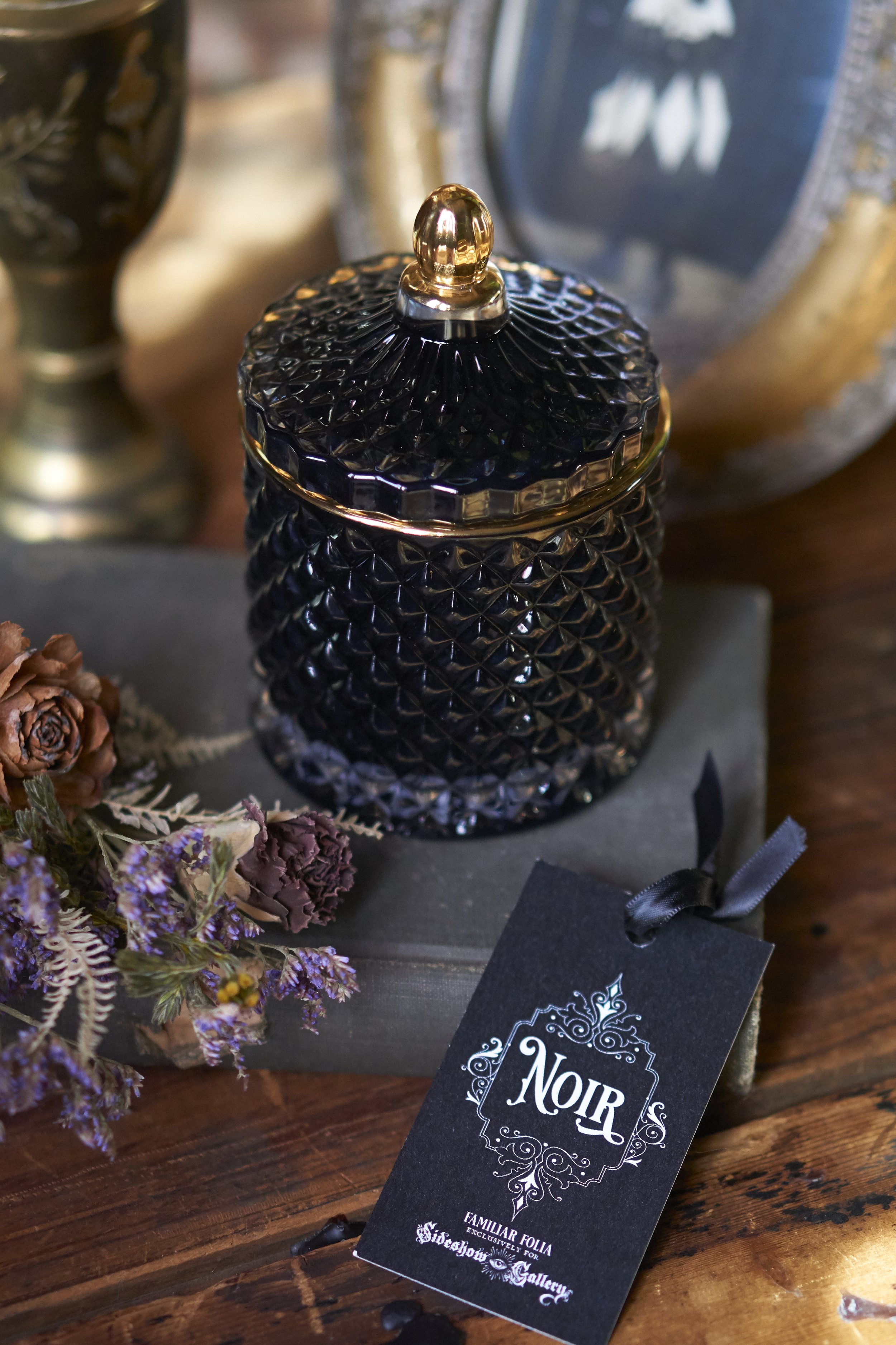 Noir Candle2.jpg