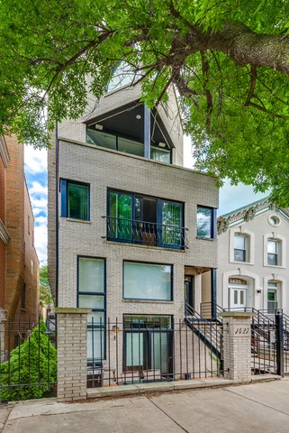 1427 N Mohawk Street #3 $599,999