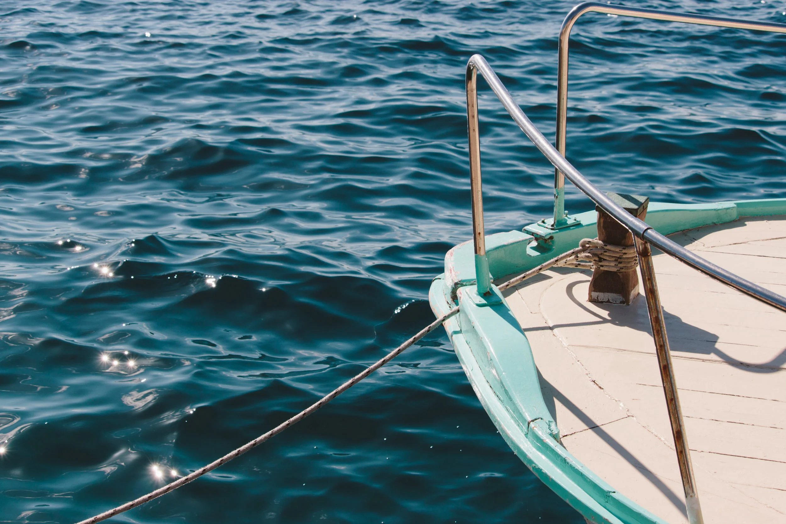 Klass Notes Elayne Klasson: Pole dancing and the Homeland War 