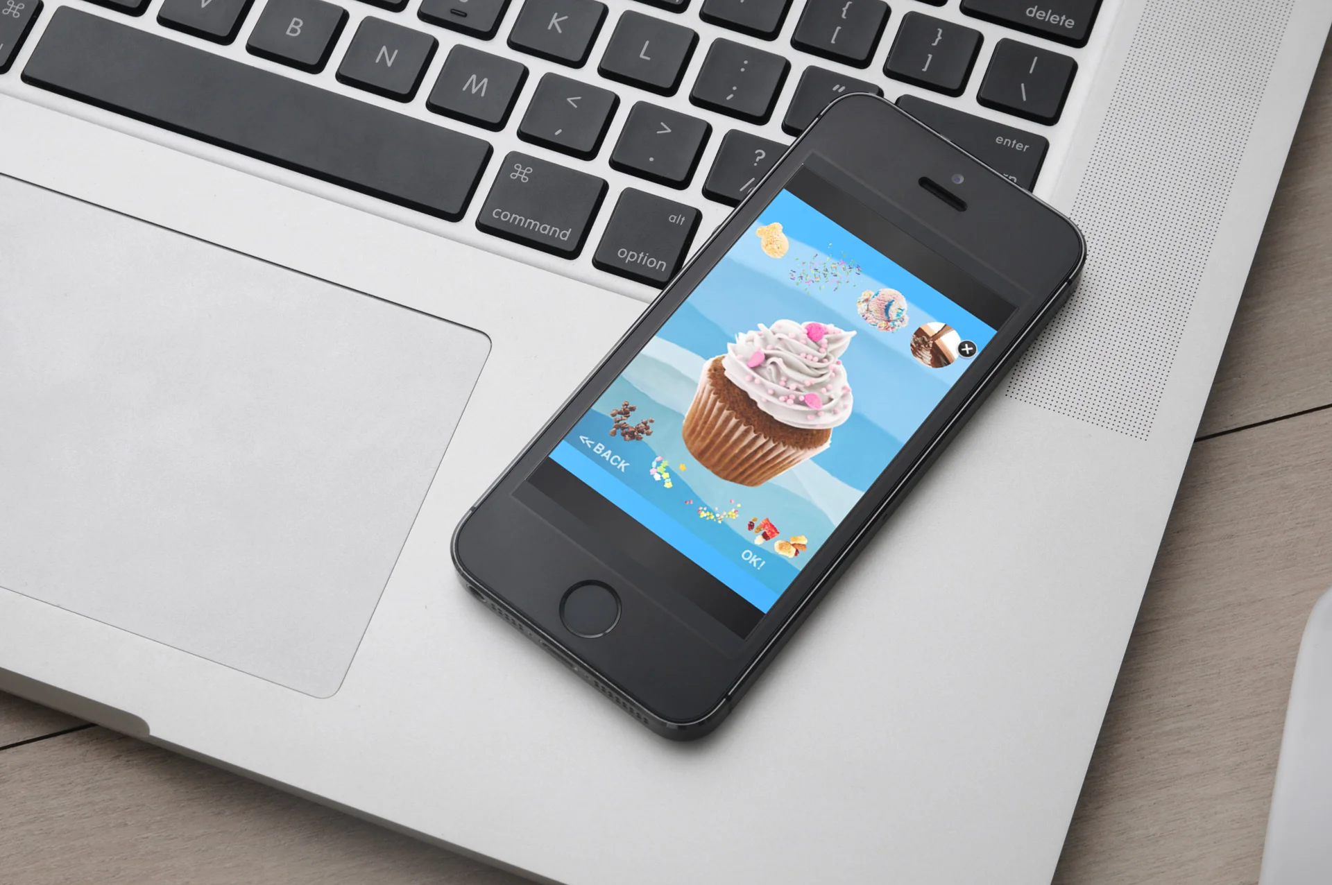 iPhone3.jpg