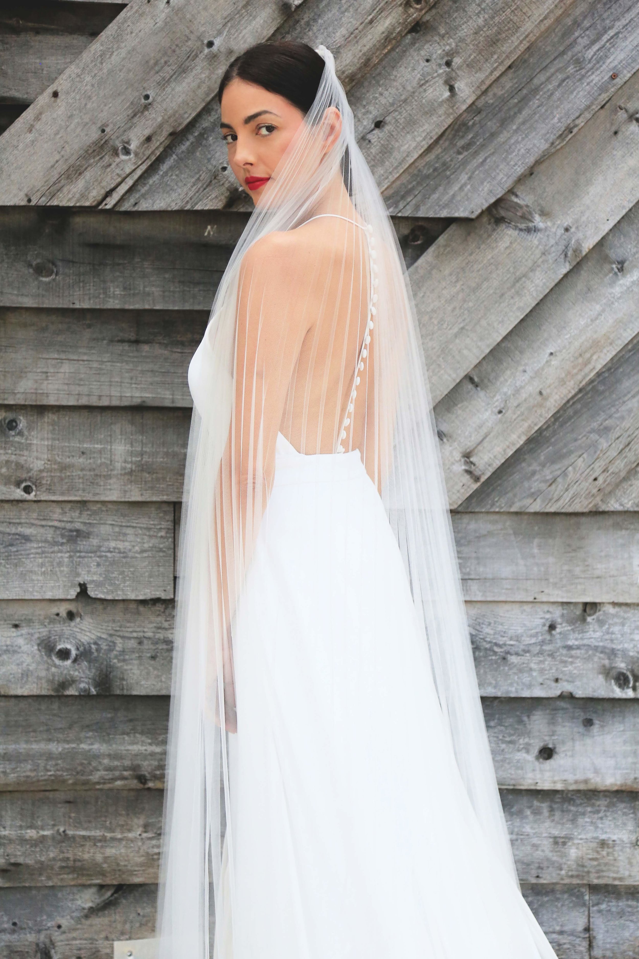GRANADA pleated veil