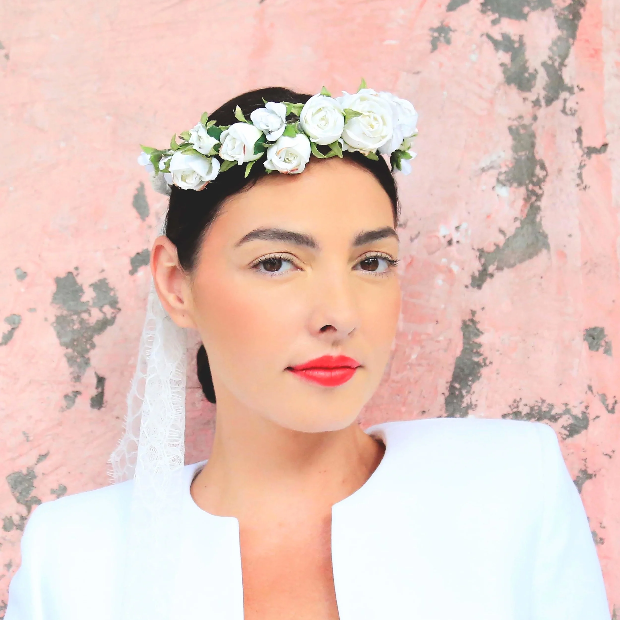 AVIGNON flower crown with lace ties