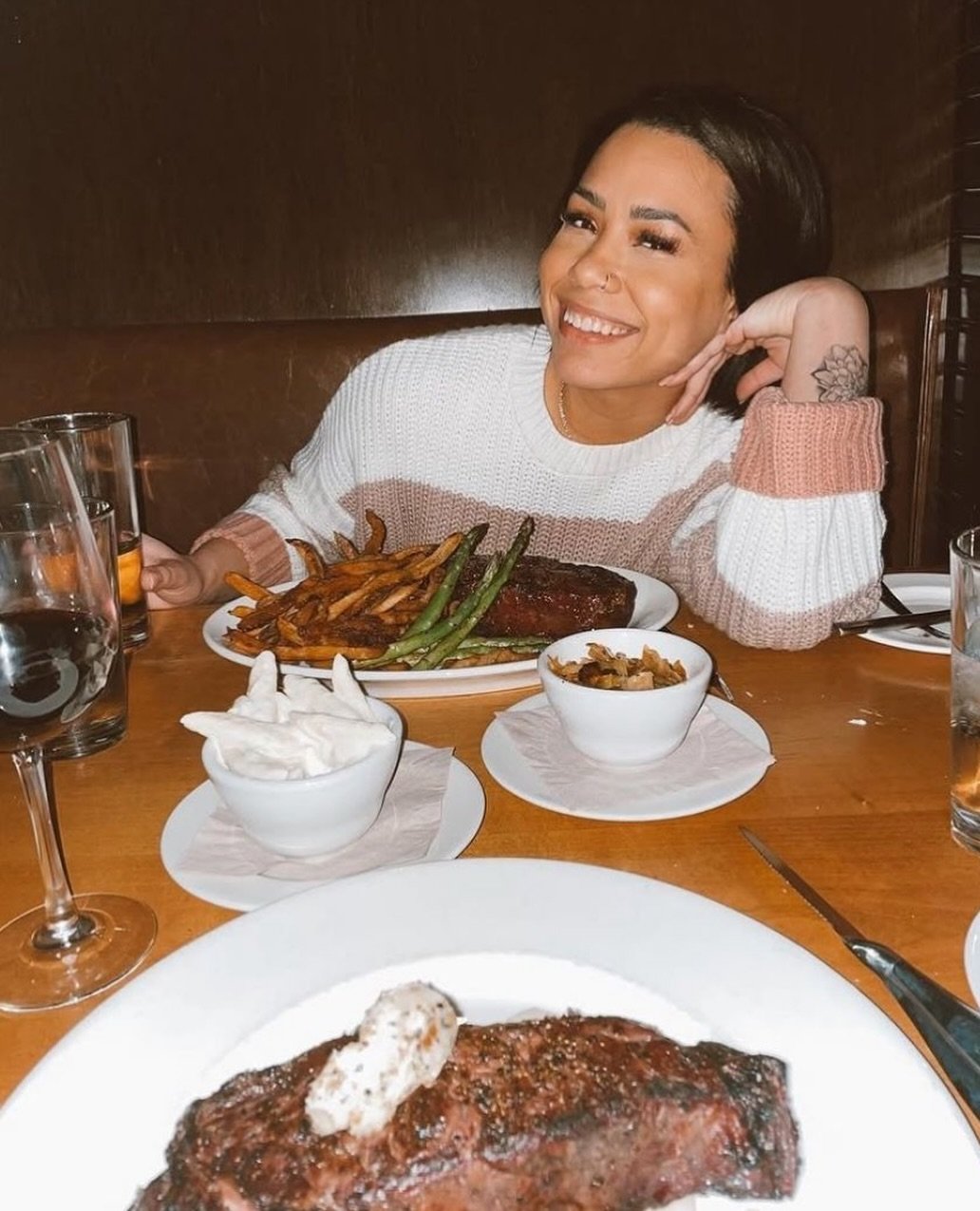 &ldquo;Wassup baby, take me out to dinner 🍽️&rdquo;⁠
⁠
Repost from @abrieltamaryn