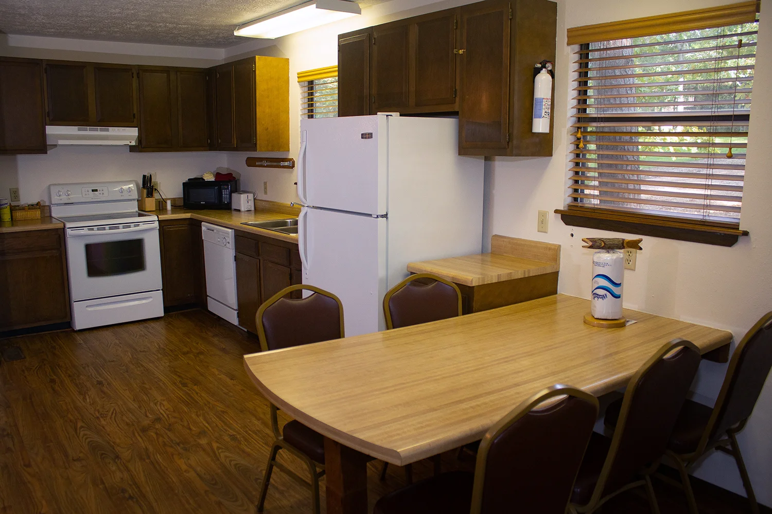 7 Kitchen1 2019.jpg