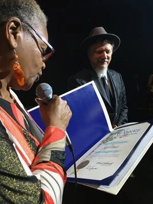 Watch Jeff Dale's unique acceptance speech for the Living Legend Blues Award.