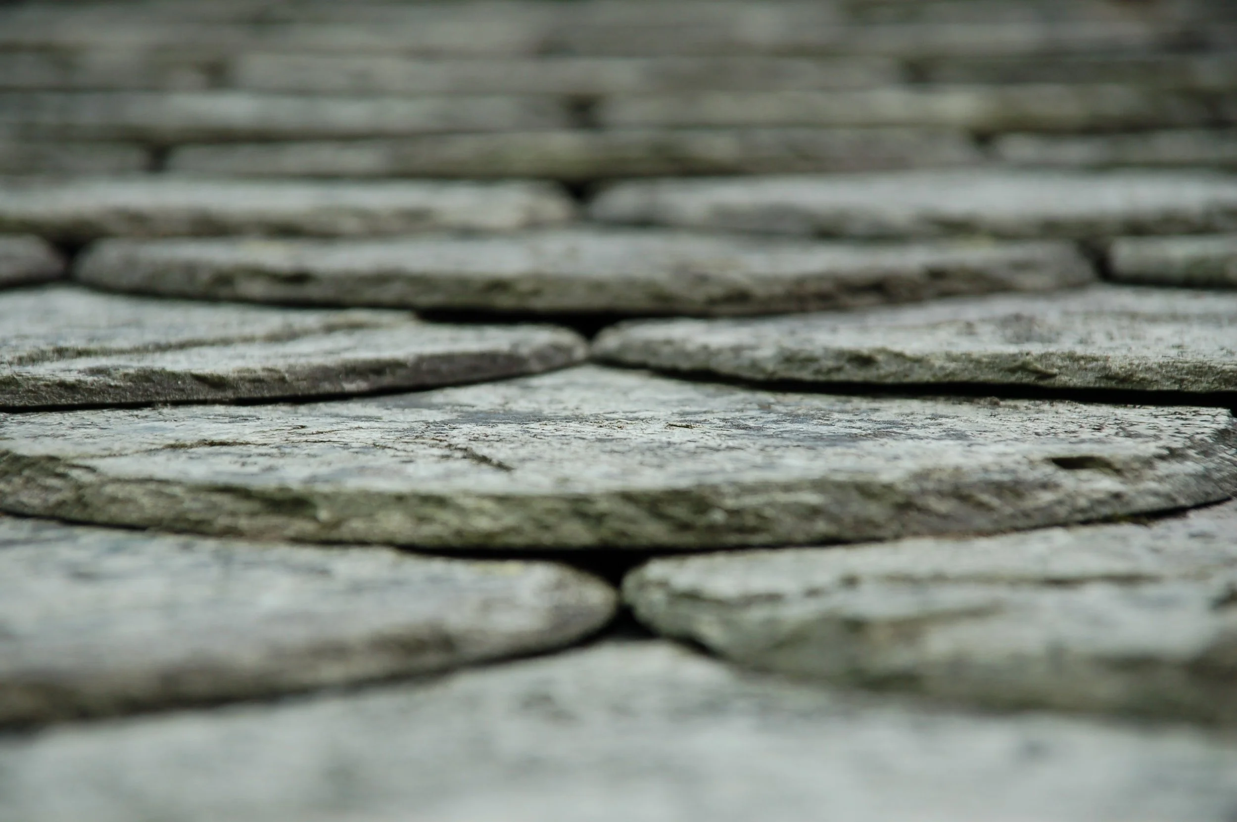 background-close-up-cobblestones-531896.jpg