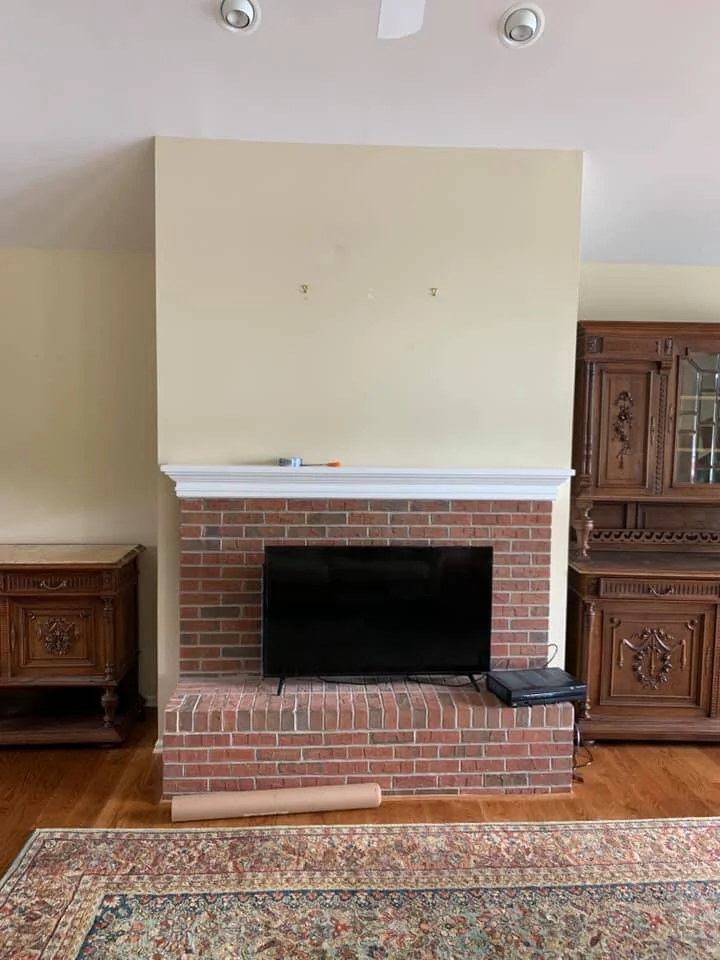 Fireplace 2.jpg