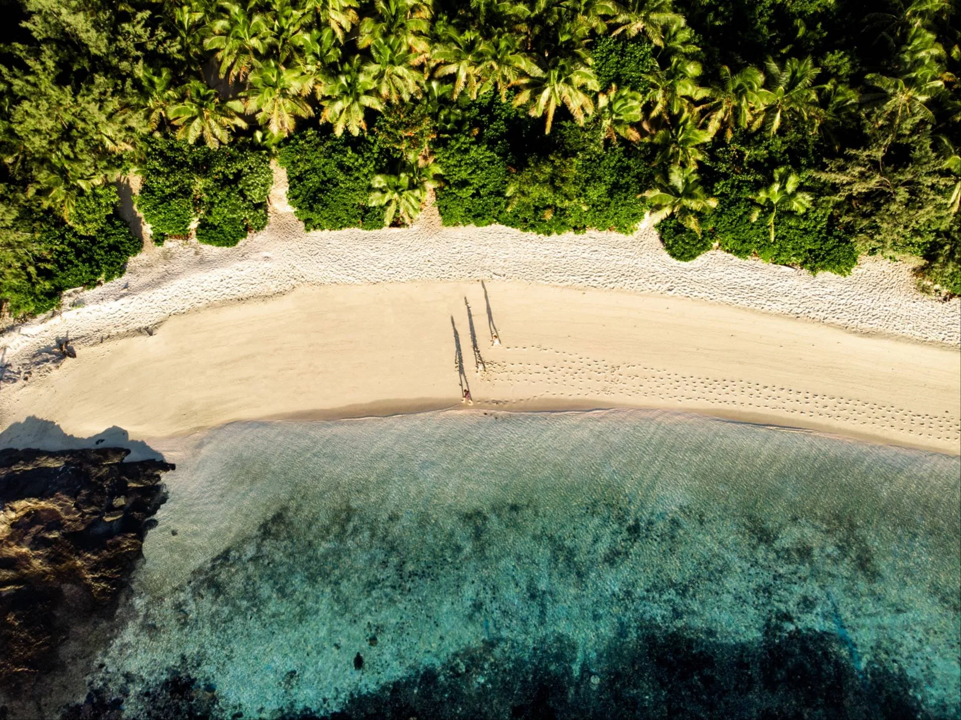 2023-06-28-Barefoot-Manta---DJI_0836-edit.jpg