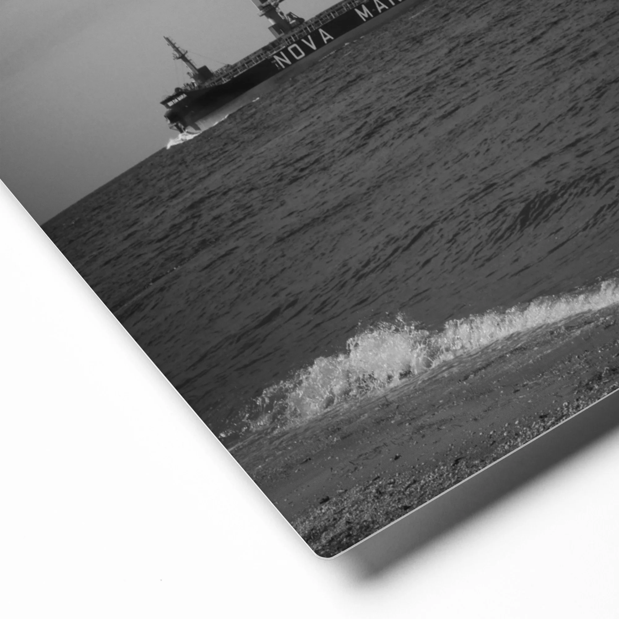 glossy-metal-print-(in)-white-16x20-product-details-6a0c0fe1f01f7.jpg