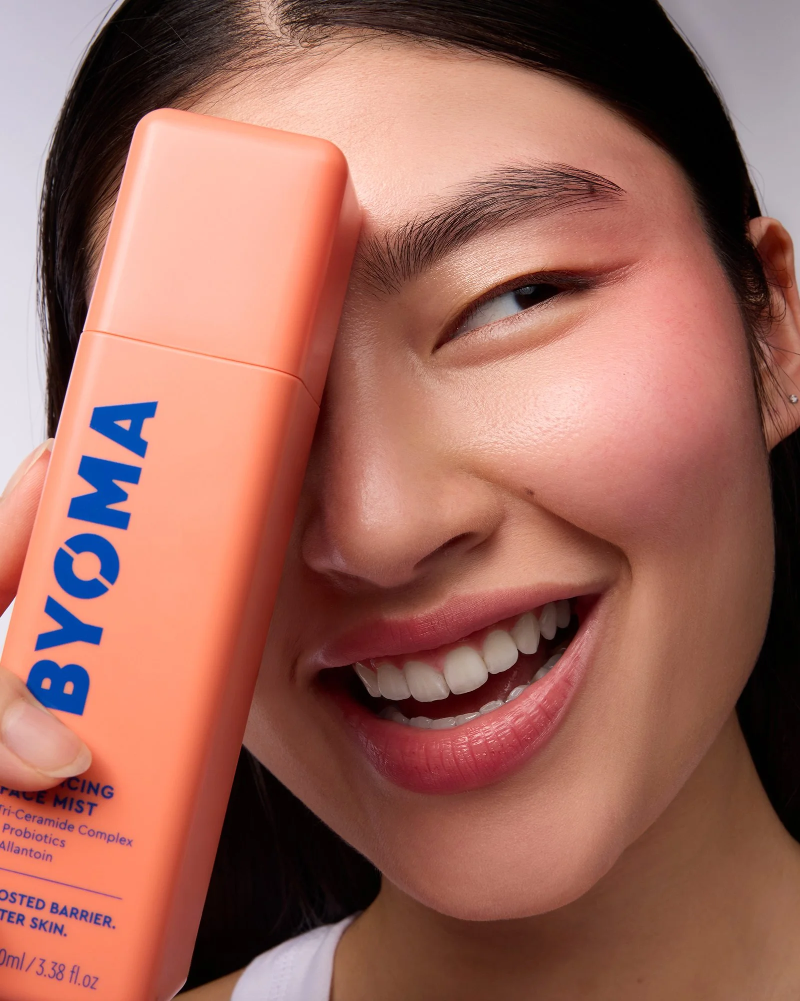 Beauty-shoot-byoma-sunday3022crop.jpg