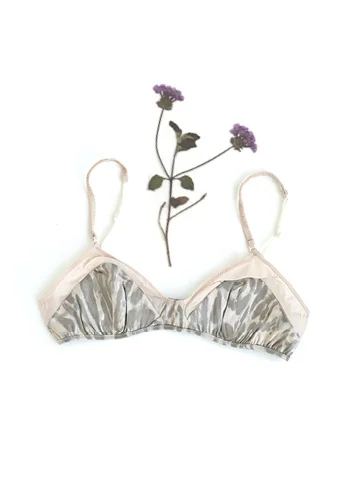 wilfred_lingerie_blog3_0x1.jpg