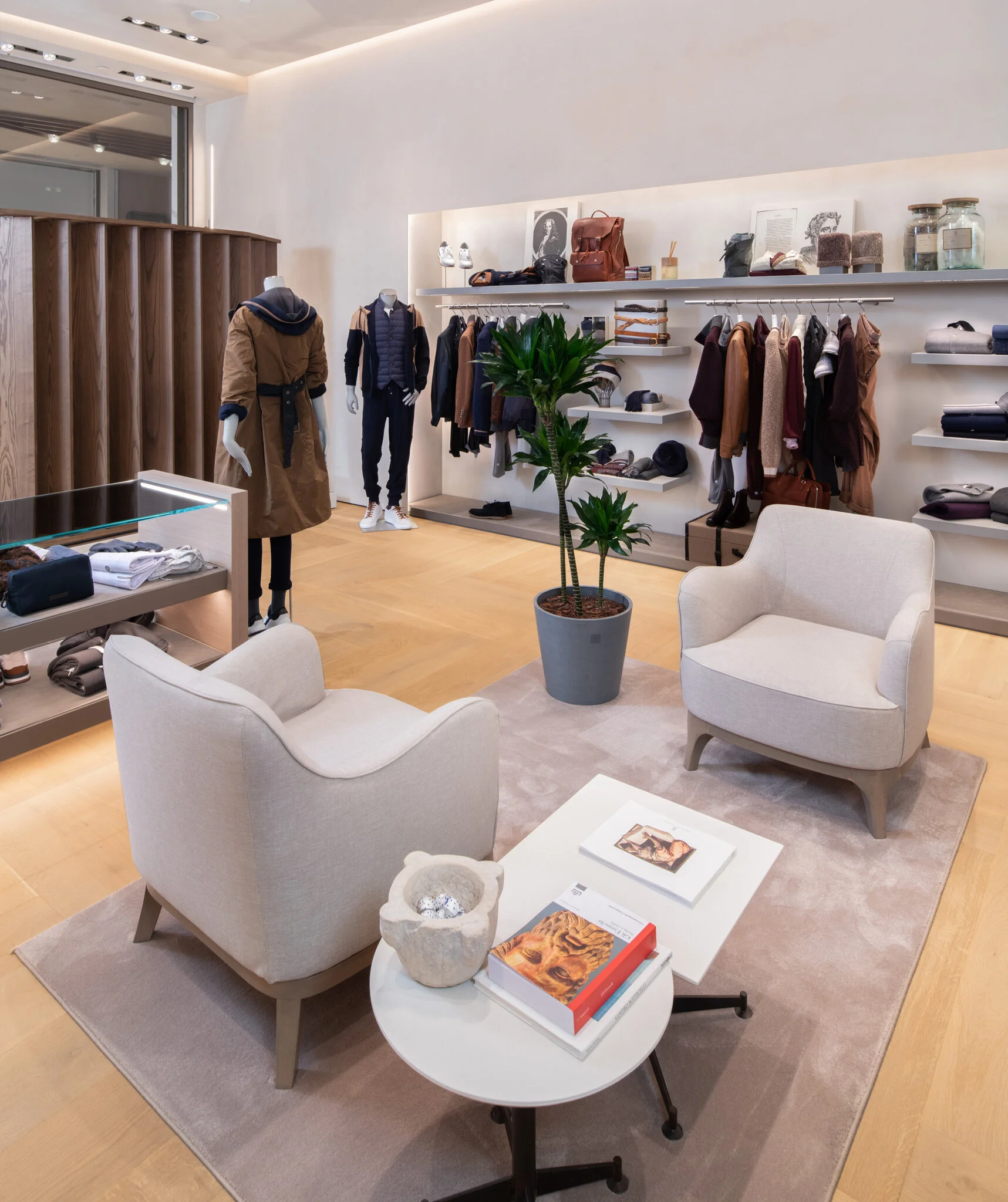 BRUNELLO CUCINELLI K-11_shop_-13.jpg