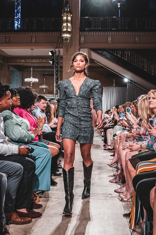 AlexTodd-KCFW-2019-FW-WED-1429-XL.jpg