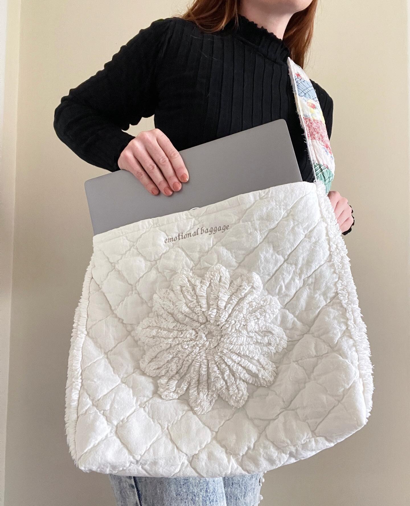 Emotional baggage, but make it cute. Love this relaxed messenger style and toweling effect on the 3D flowers. And it&rsquo;s made out of two vintage decorative pillow cases! We love a conversation starter. $48 + shipping. Comment to claim.