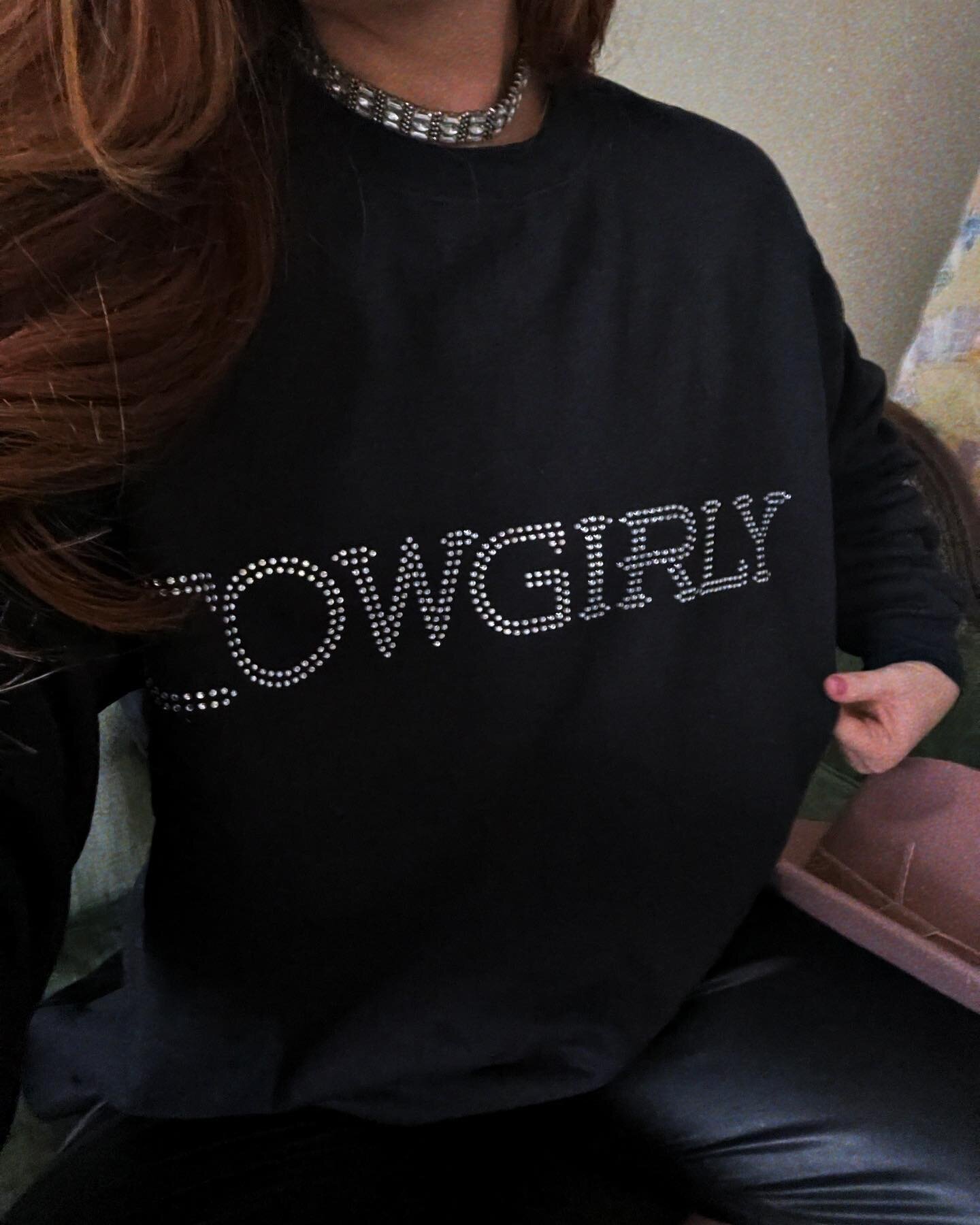 Hey cowgirlyyyyy 👋🏻
Want to join the &lsquo;crew&rsquo;? DM to purchase (including your typical crewneck size). Taking unlimited orders! $55 + shipping.