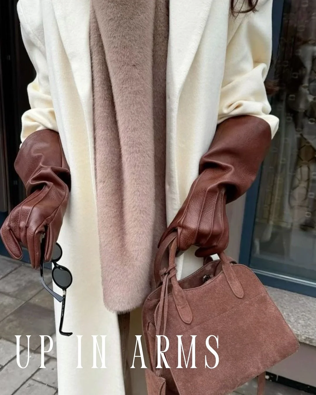 UP IN ARMS- Last season we had a finger on it, now everyone&rsquo;s got a hand in. Seen again on the SS26 runways (noting the Prada to Sabrina Carpenter pipeline), opera length leather gloves are officially mainstream.
What&rsquo;s funny is I keep se