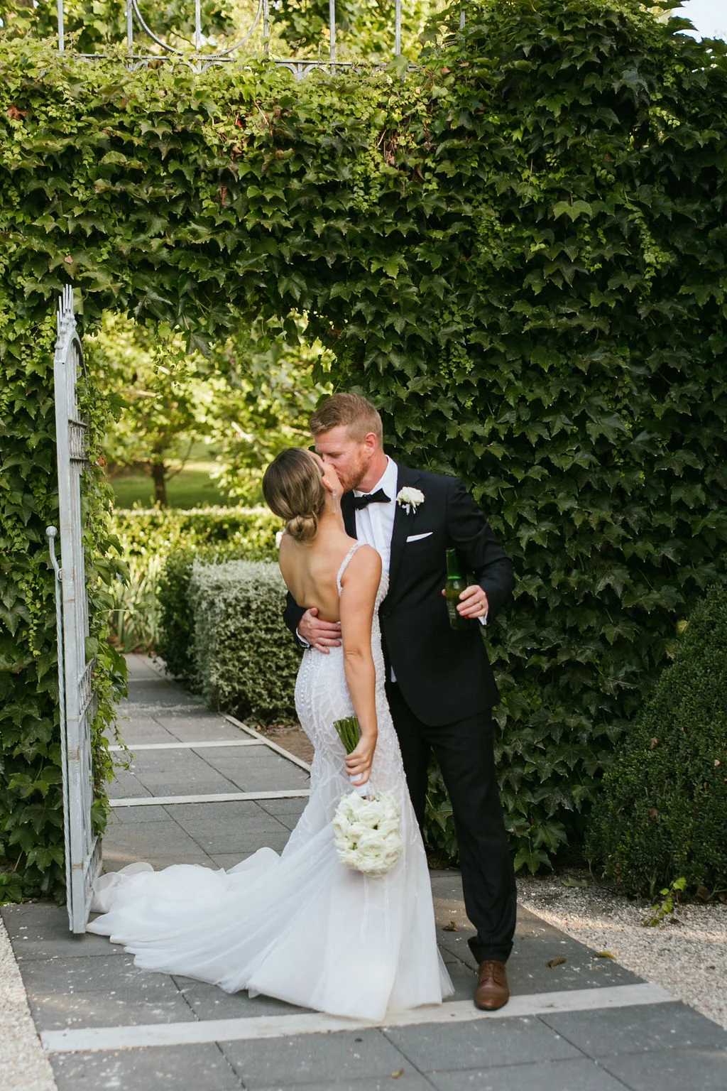 Morgan+Stephen_PREVIEWS_BekSmith00064.jpg