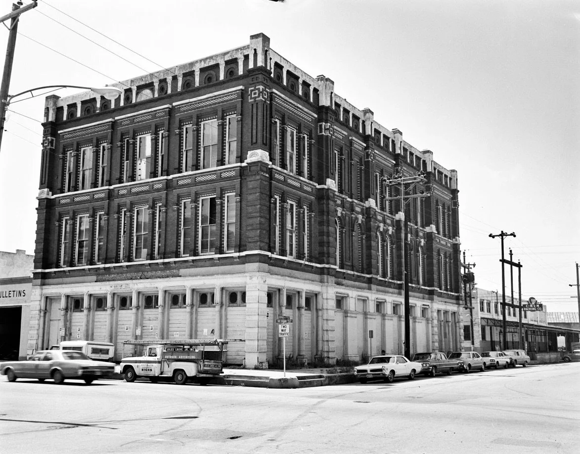 Housed in the historic First National Bank building at the corner of 22nd and Strand, GAC was first founded as the Centre on the Strand in 1968. 

At that time, the @juniorleagueofgalvestoncounty donated the building for use as an art education cente